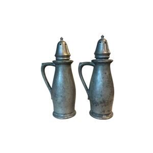 Vintage Salem Pewter 1016 Salt & Pepper Shakers Handled Pitcher Style Set